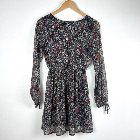 Abercombie Fitch Mini Dress sz S Long Sleeve Dark Floral Date Night Boho V Neck - Picture 4 of 8